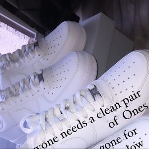 Nike Air Force 1 ‘07 size 9